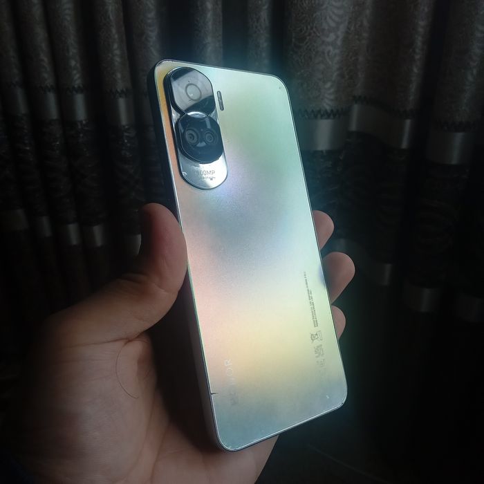 Telefon sotiladi Honor 90 lite 5G