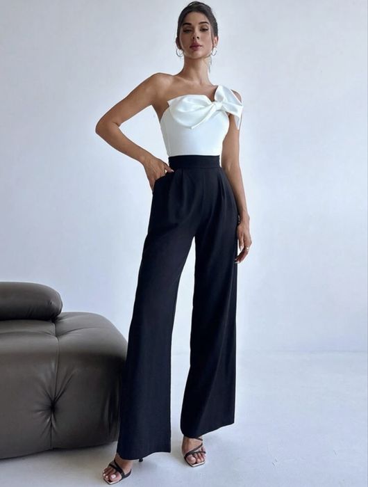 Бял потник с панделка