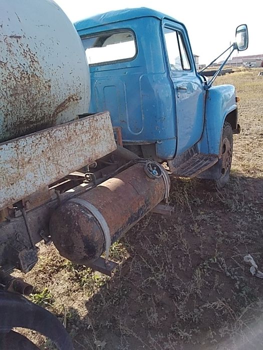 Газ 53        продам