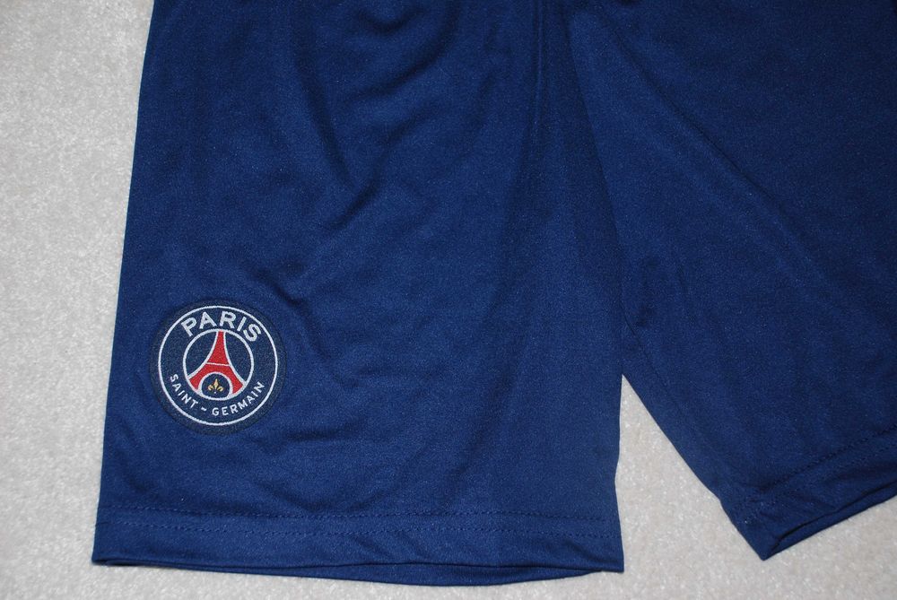 футболни шорти с подарък чорапи