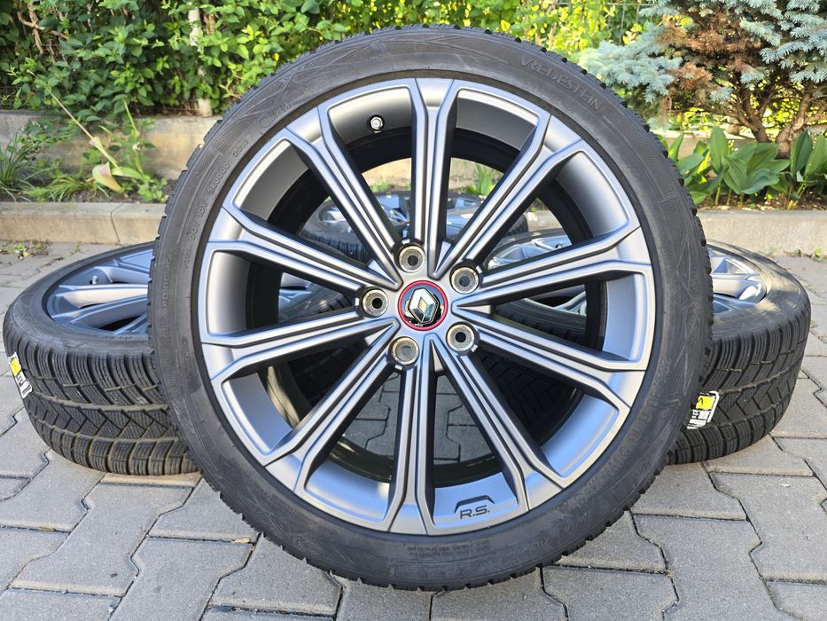 Jante Aliaj Originale Renault  RS 18"  anvelope iarna 235/40 R18  Megane  RS / Clio RS / Talisman / Scenic / Espace / Kadjar / Captur   5x114.3