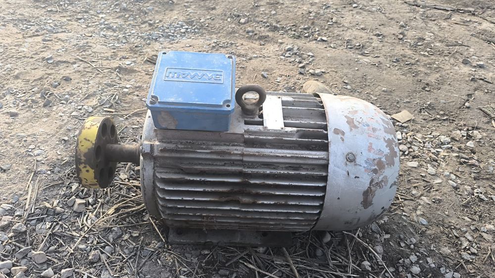 Продам электродвигатель 18.5квт