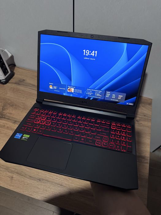 Продам ноутбук Acer Nitro 5