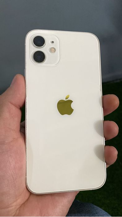 Iphone 12 без минусов и без царапин