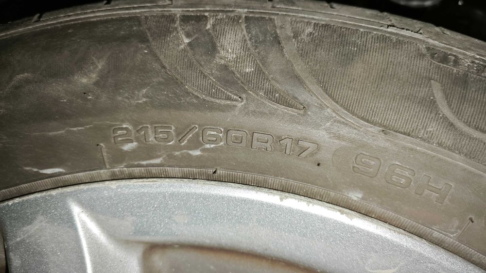 Джанти с гуми за Mitsubishi/Мицубиши