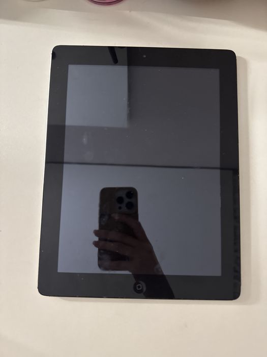 продам Apple ipad 1