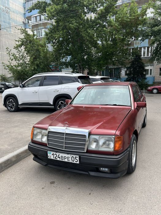 Mercedes Benz E26 w124 2.6л