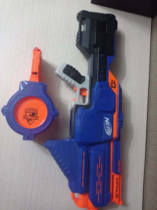 Продам Nerf infinus