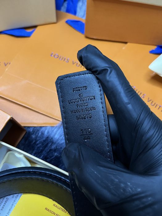 Louis Vuitton колан