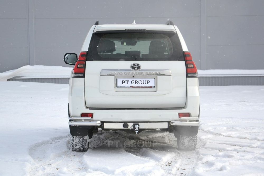Фаркоп на Тойоту Лендкрузер