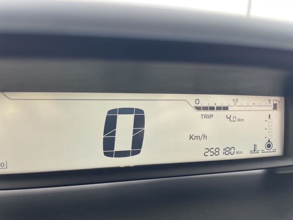 Citroen C4 1.6 benzina 2010