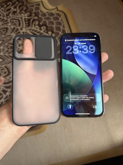 Продам телефон Айфон 12 256Gb