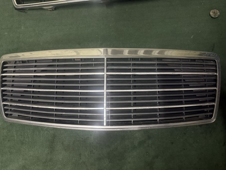 Mercedes Benz w140 решетка