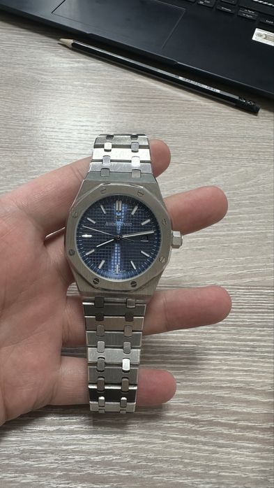 Продам часы audemars piguet