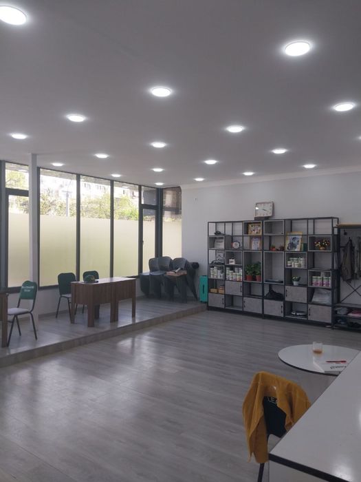 Чиланзар ШУХРАТ 3 етажный ОТД стояшый здания