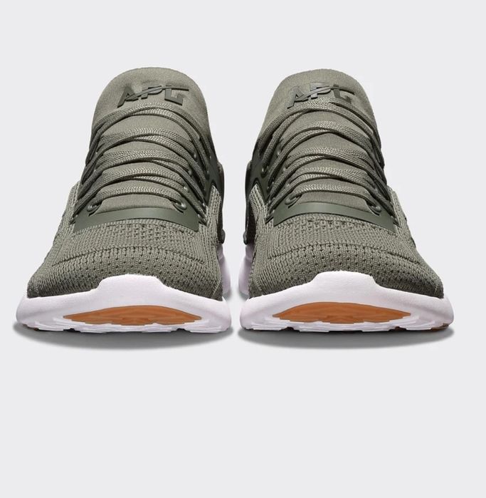 Кроссовки Men's TechLoom Tracer APL