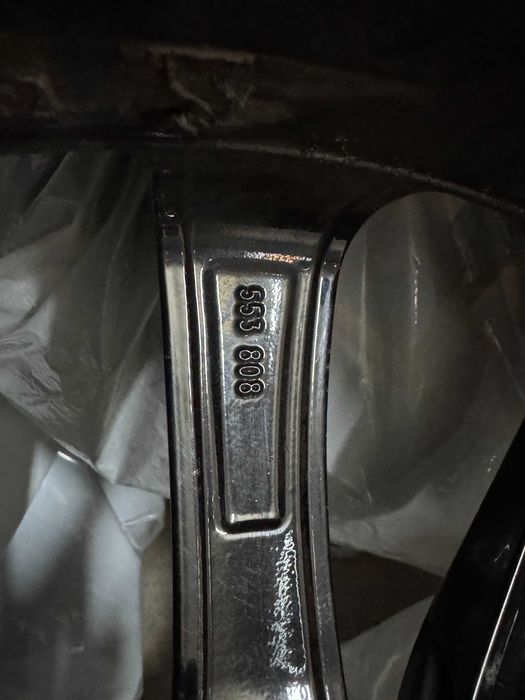 Черни джанти Borbet със зимни гуми 235/55/18 18 5х112 57.1 / 66.6 VW Tiguan Golf Passat Mercedes Audi BMW Skoda Seat