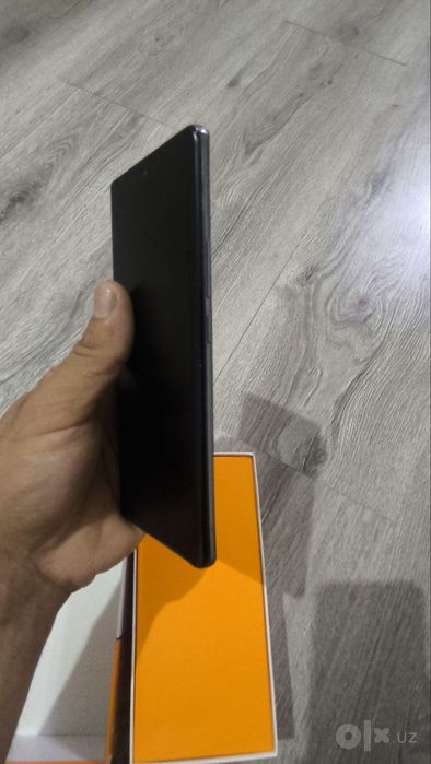 Tecno spark 20 pro +