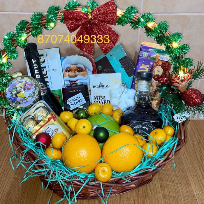 Корзины подарки коробки боксы