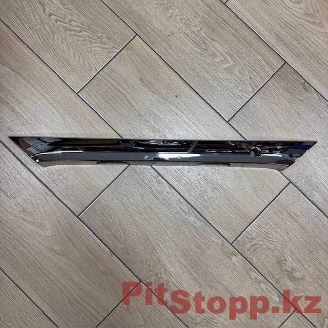 Молдинг Крышка багажника Накладка Хром Каролла 14-18 Corolla 14-18