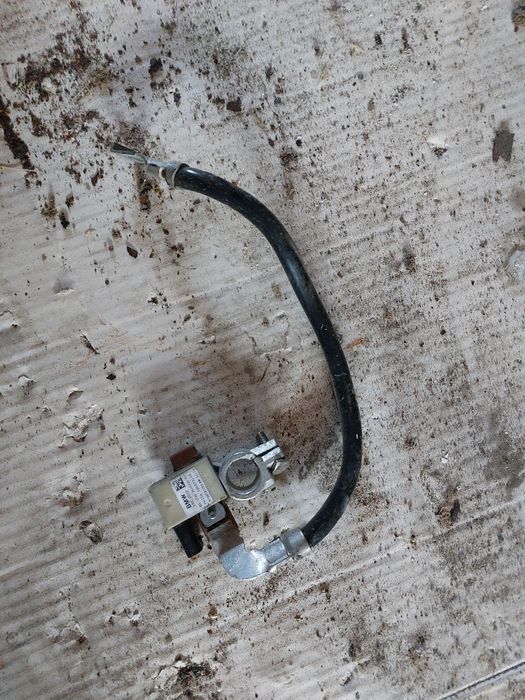 Клеми акумулатор E90 e91 bmw бмв n47 177кс 184кс