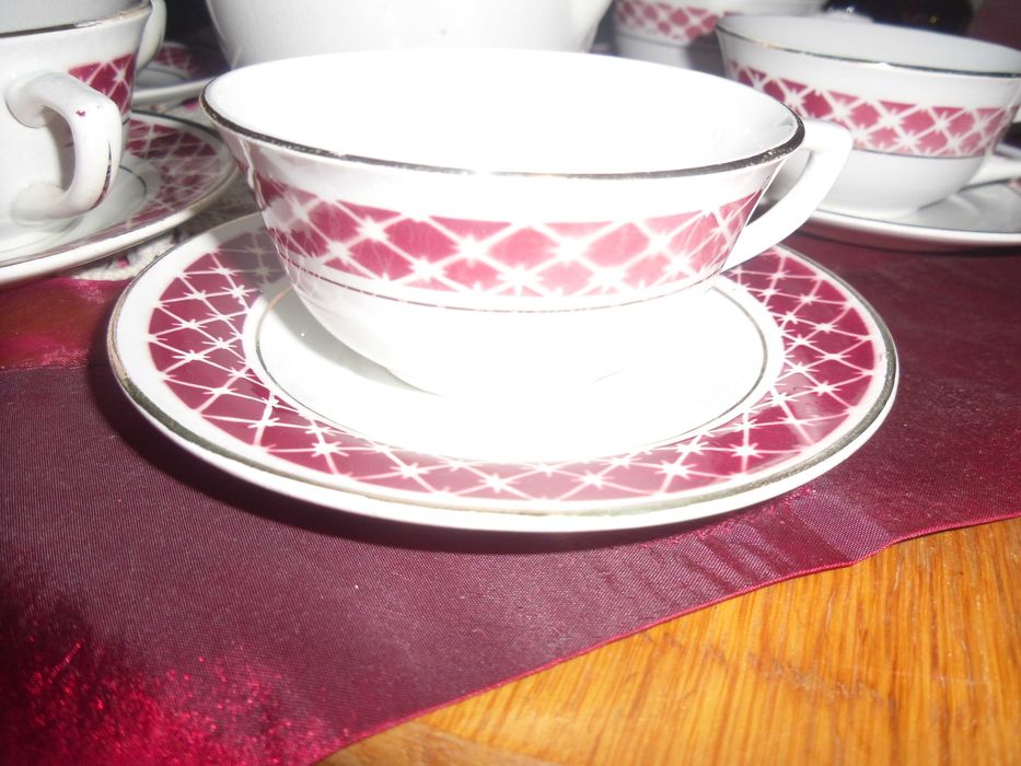 serviciu cafea  portelan plonez vechi .