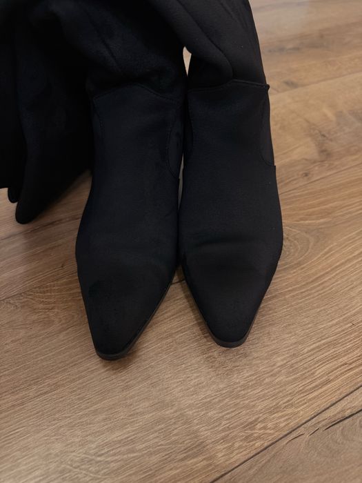 Стильные сапоги казачки