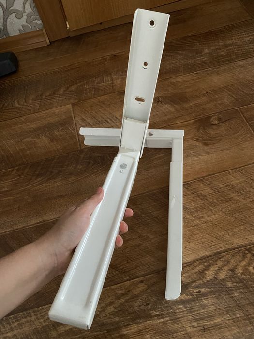 Кранштейн для микроволновки  за 5000