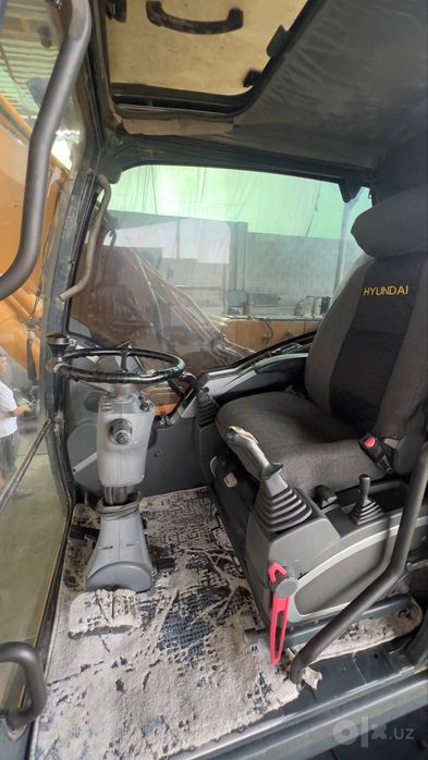 Hyundai 140 sotiladi