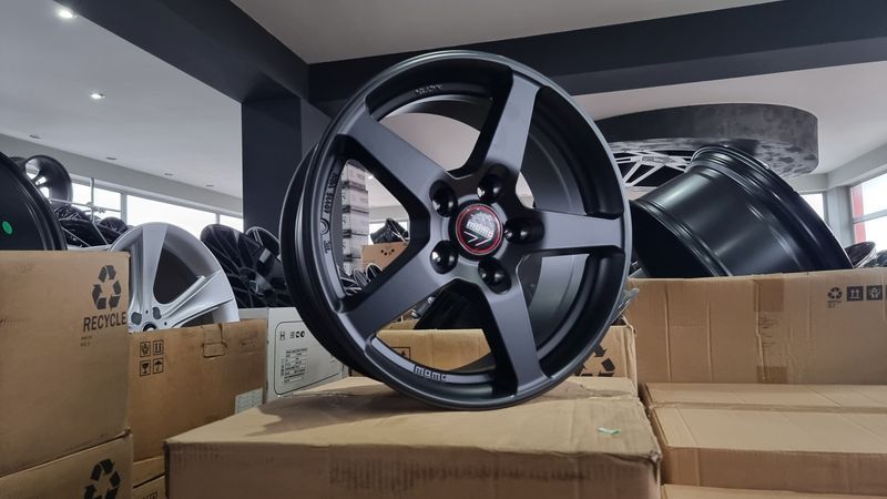 16 цола 5x112/5х112 MOMO Vw,Mercedes,Skoda,Seat
