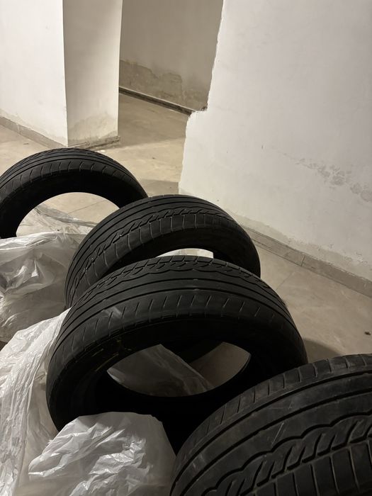 Продам летнюю шину.