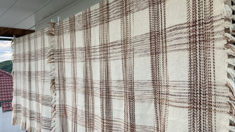 Вълнени одяла нови.