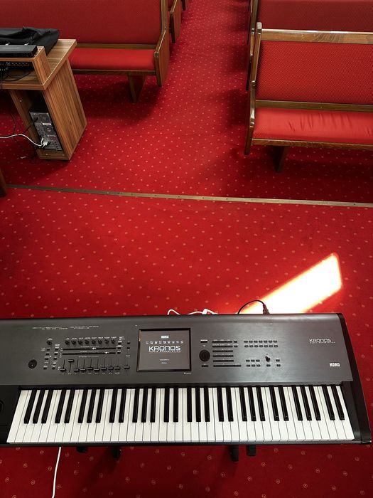 Korg Kronos X 73