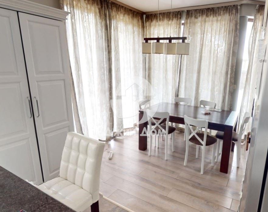 Продава се Къща в с. Кошарица, Област Бургас - 225 кв.м за 1045 €/кв.м - Снимка #3