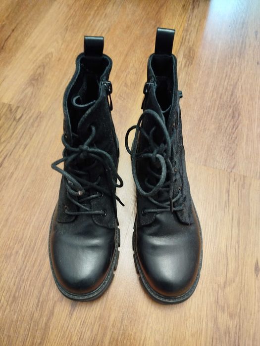 Детски боти с кожа и велур