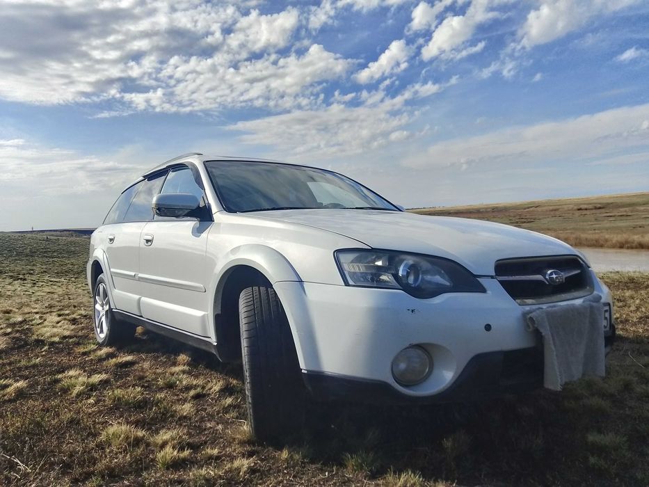 Продам Субару аутбек 2004 года