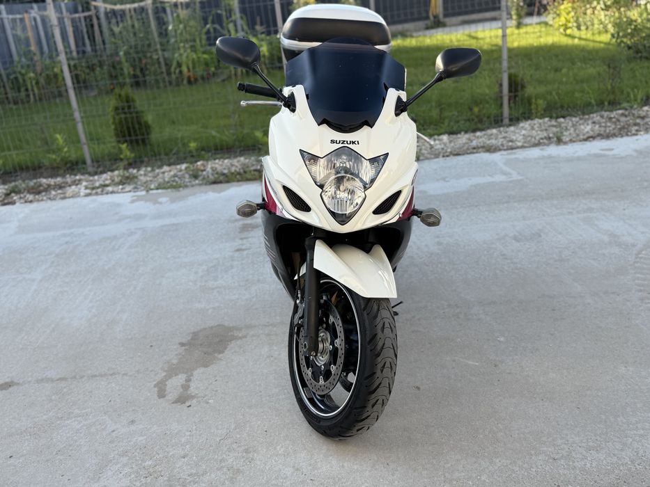 Vand dinozaur de touring. SUZUKI GSX 650 F ABS