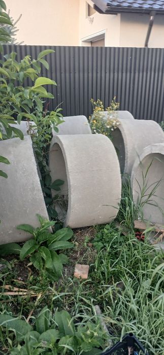 Vând tuburi fântână cu diametrul  exterior  de 100cm și înălțime de 50 cm