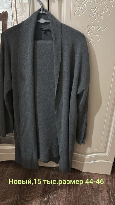 Почти все новое размер 42 -44
