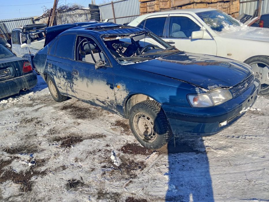 Тойота Карина е по запчастям