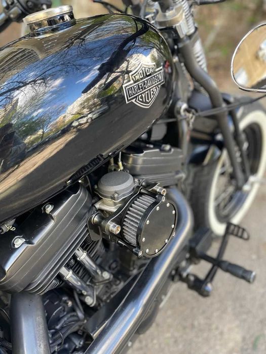 Harley Davidson 883 Springer Custom Bobber