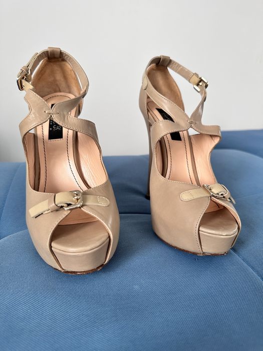 Sandale elegante de piele nude Musette