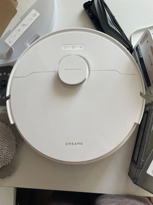 Робот-Пылесос продам