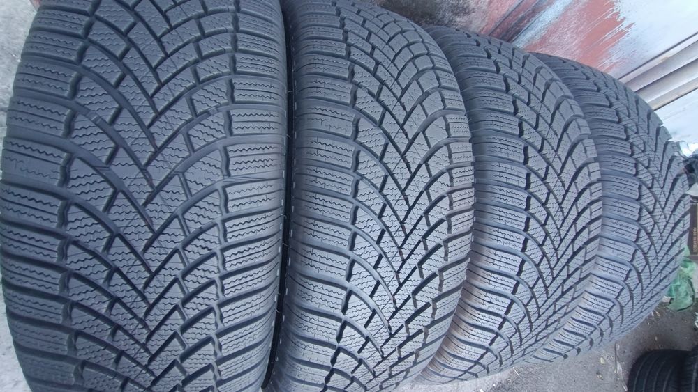 225/60/18 Bridgestone Дот 2523