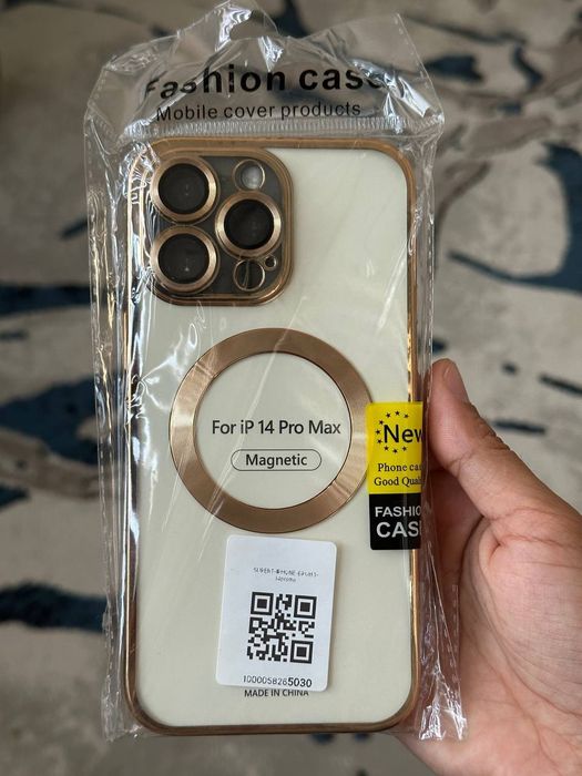 iPhone chehollari yangi