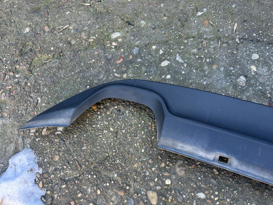 Дифузьор за задна броня VW Golf 7