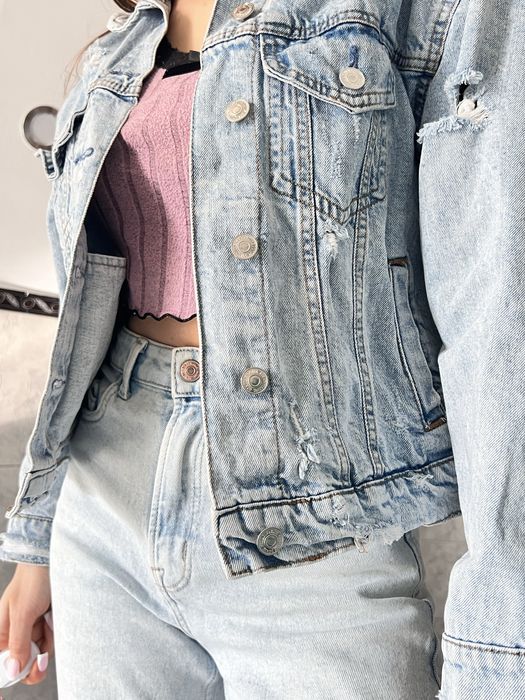 Jachetă din denim Stradivarius