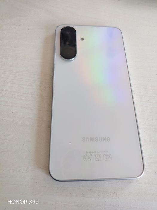 Srochno sotiladi SAMSUNG A36