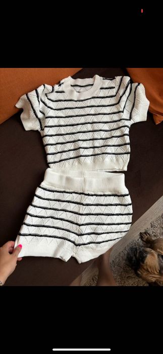 Сет къси панталони и топ