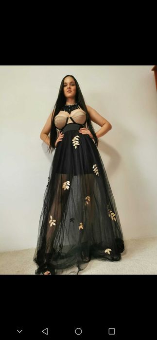 Rochii de gală la 150-200 ron